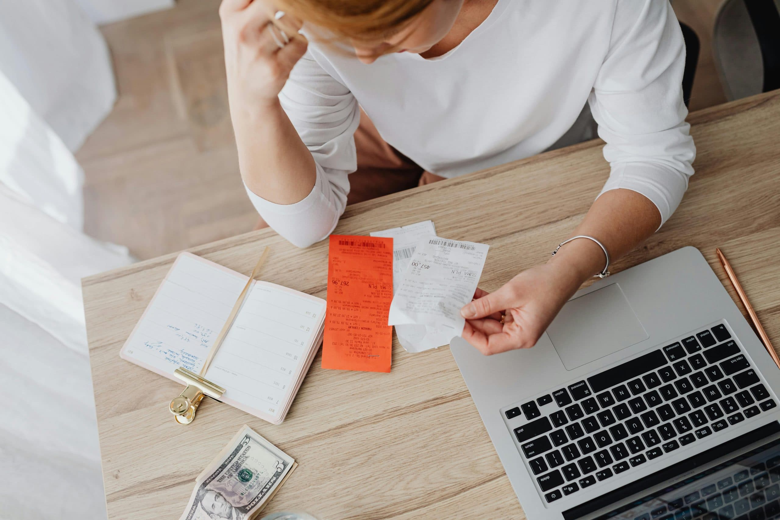 Unexpected Expenses? 4 Smart Ways to Handle a Financial Emergency Without Stress