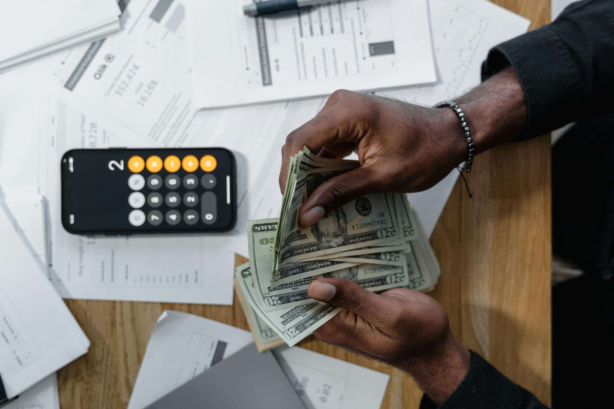 Living Paycheck to Paycheck? Here's How to Regain Control of Your Budget!